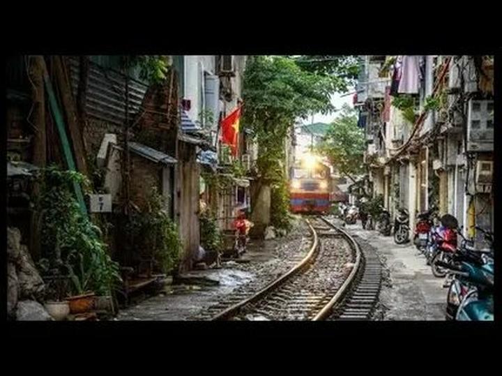Chuyên gia Hotspot Matrix phân tích: Từ Angela Phương Trinh gây và marketing video