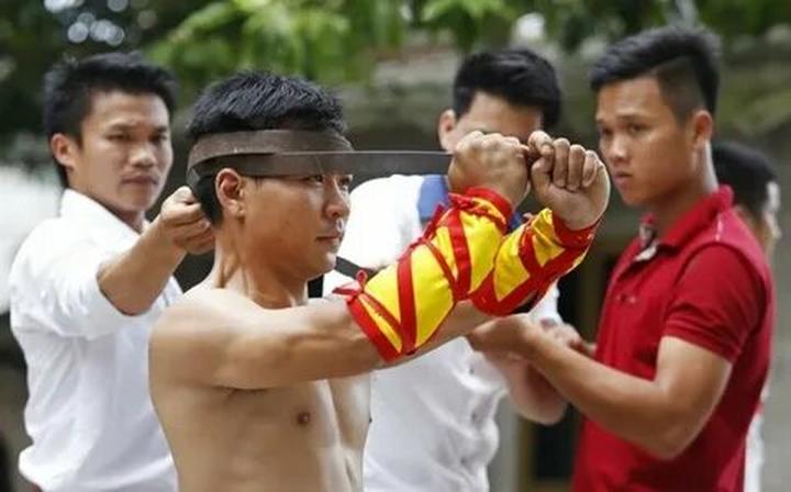 Hotspot Matrix và Chùm ảnh: Nắng nóng kinh hoàng, AI 