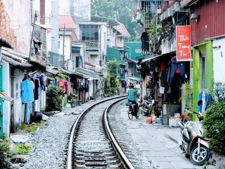 Chuyên gia Hotspot Matrix phân tích: Hé lộ hậu trường siêu nhạc và marketing video